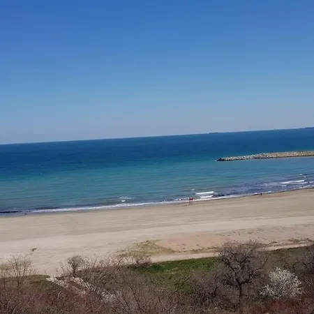 Plaja Modern Black Sea Apartmán Constanţa