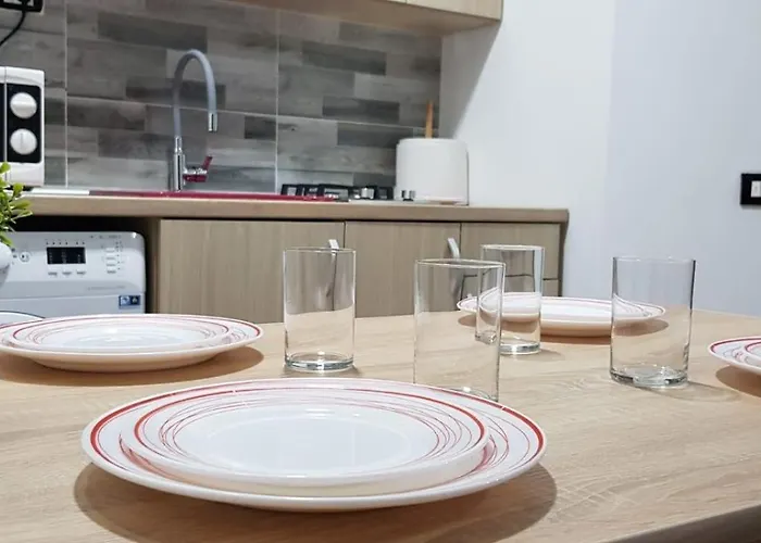 Plaja Modern Black Sea *