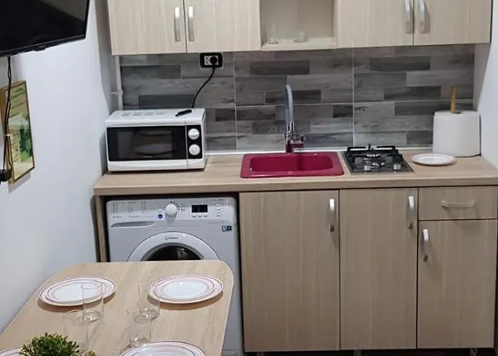 Plaja Modern Black Sea